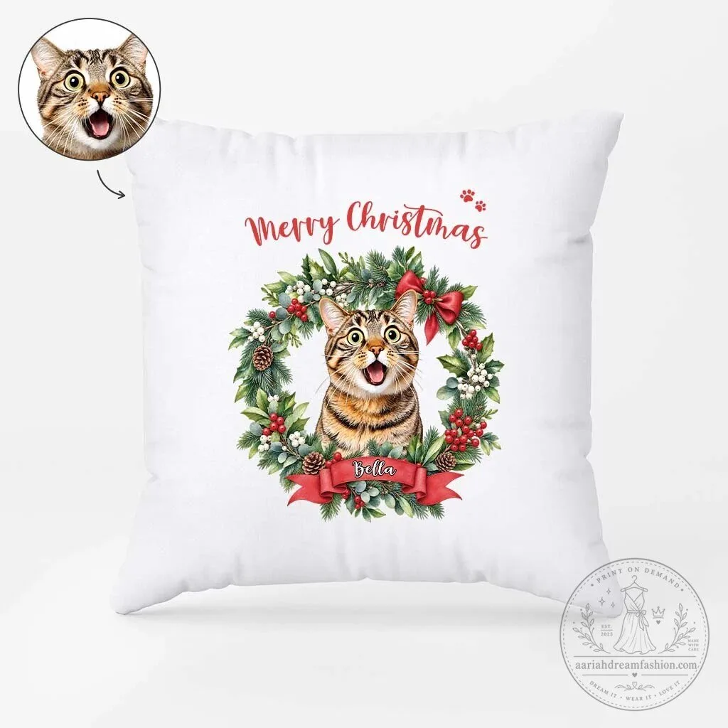 Happy Pawlidays Golden Retriever Christmas Wreath Personalized Pet Photo Pillow 7 Happy Pawlidays Golden Retriever Christmas Wreath Personalized Pet Photo Pillow