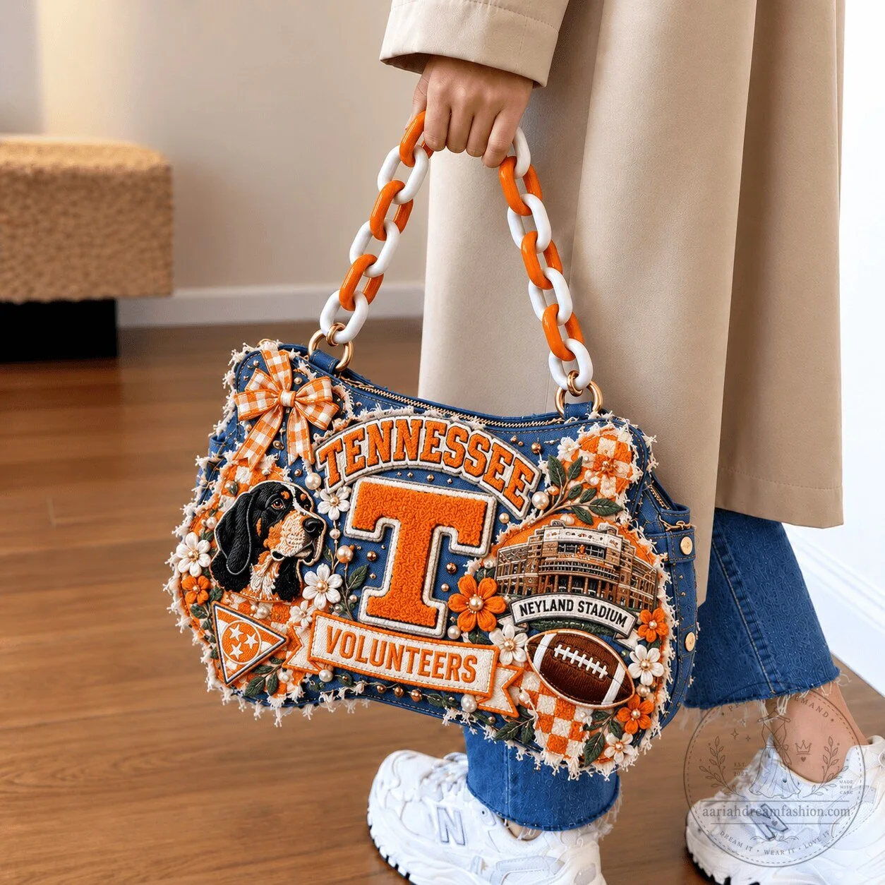 Tennessee Volunteers Neyland Stadium Embroidered Denim Handbag with Chain Handle